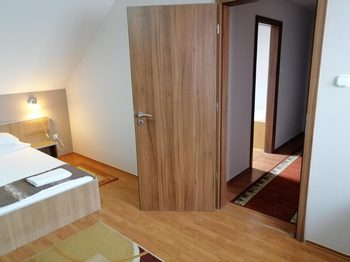 Csipkehaz Apartman Черкесёлё Экстерьер фото