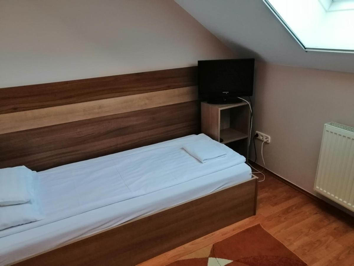 Csipkehaz Apartman Черкесёлё Экстерьер фото