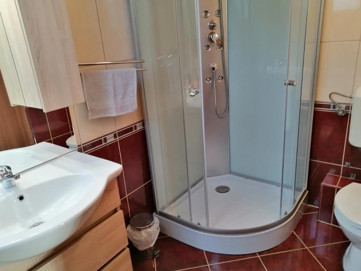 Csipkehaz Apartman Черкесёлё Экстерьер фото