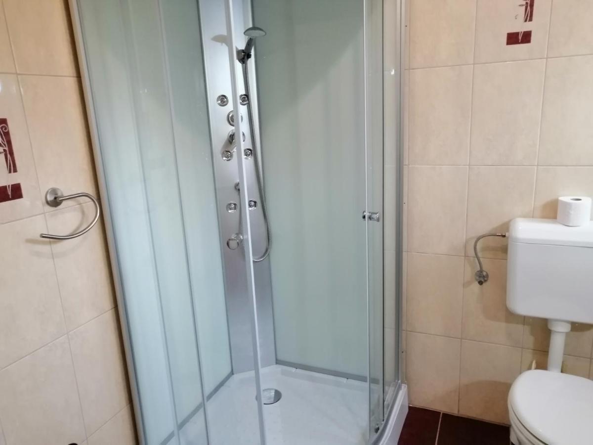 Csipkehaz Apartman Черкесёлё Экстерьер фото