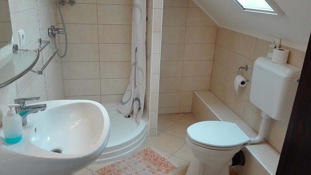 Csipkehaz Apartman Черкесёлё Экстерьер фото
