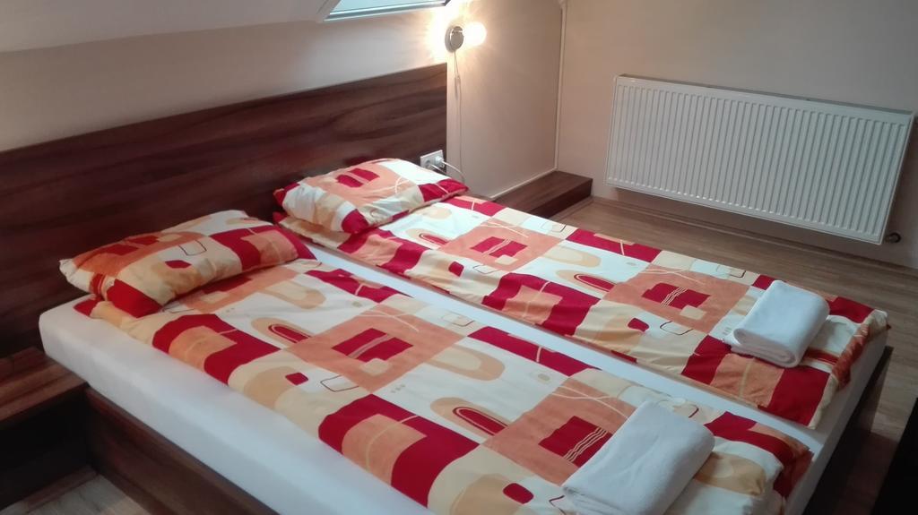 Csipkehaz Apartman Черкесёлё Экстерьер фото