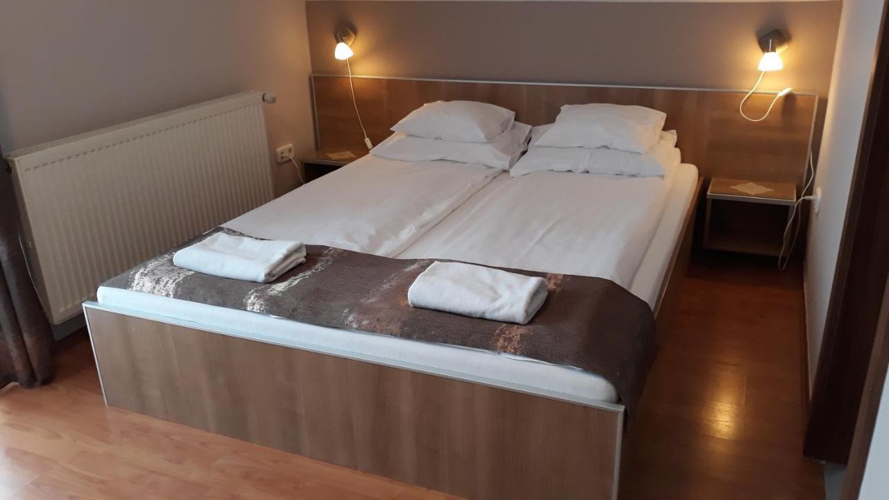 Csipkehaz Apartman Черкесёлё Экстерьер фото