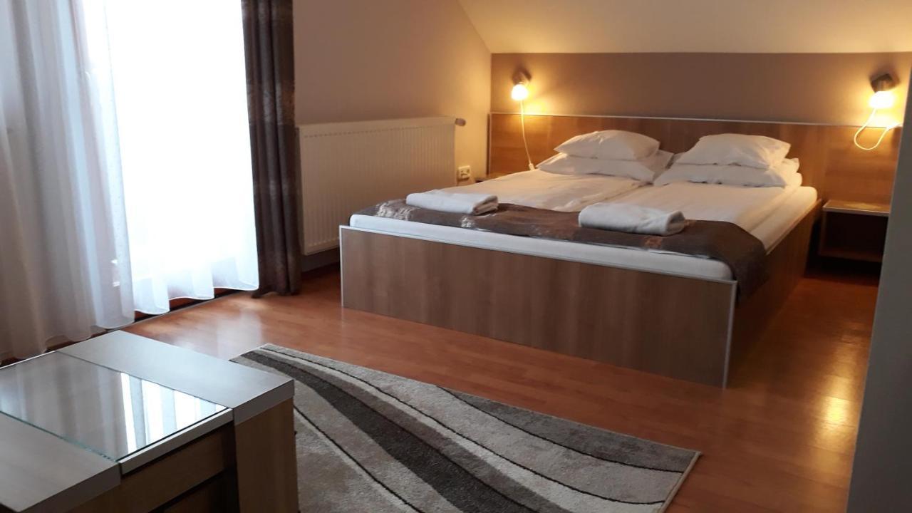 Csipkehaz Apartman Черкесёлё Экстерьер фото